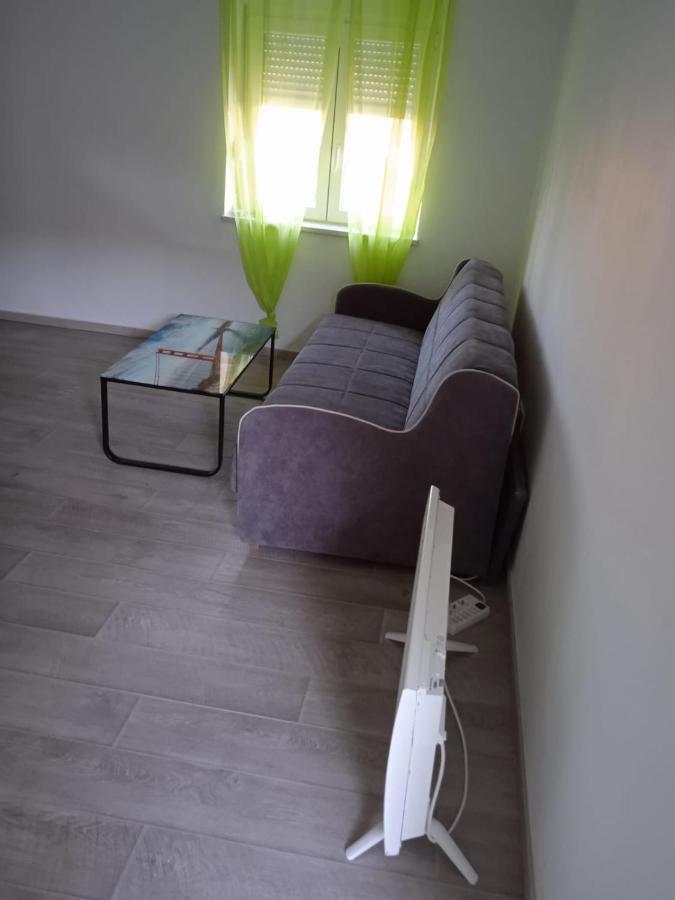 Ferienwohnung Schaefer Murter Exteriör bild